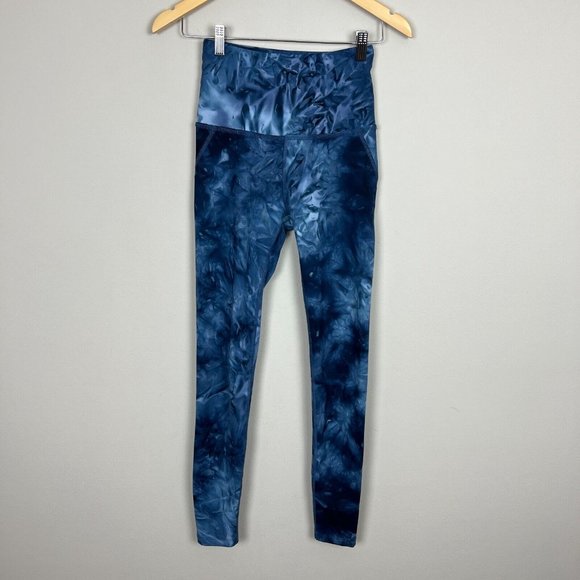 Beyond Yoga Leggings Womens Small Navy Blue Tie Dye Smokeshow‎ Outlaw Active Gym - Picture 13 of 13